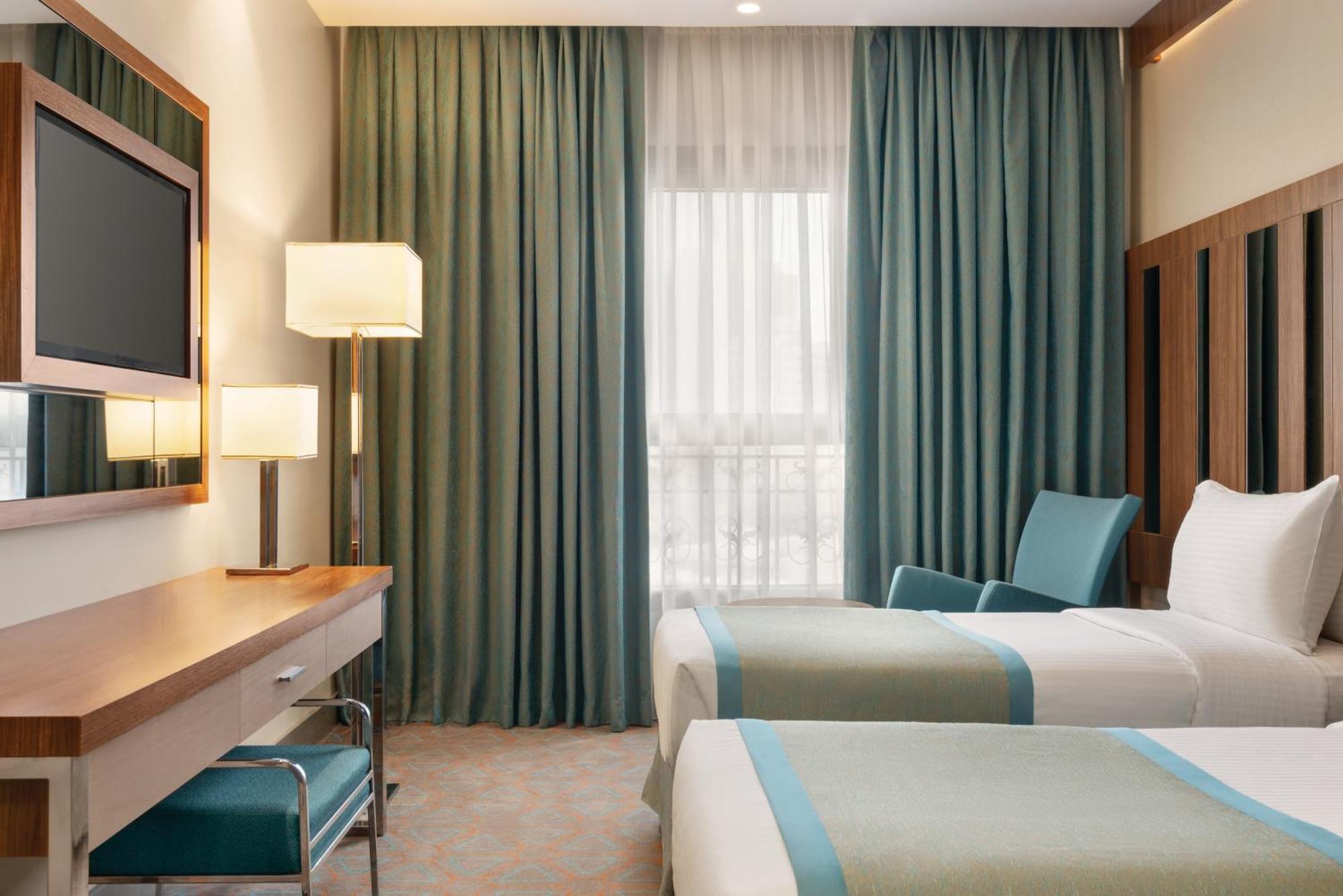Ramada By Wyndham Makkah Zad Al Tayseer مكة المظهر الخارجي الصورة