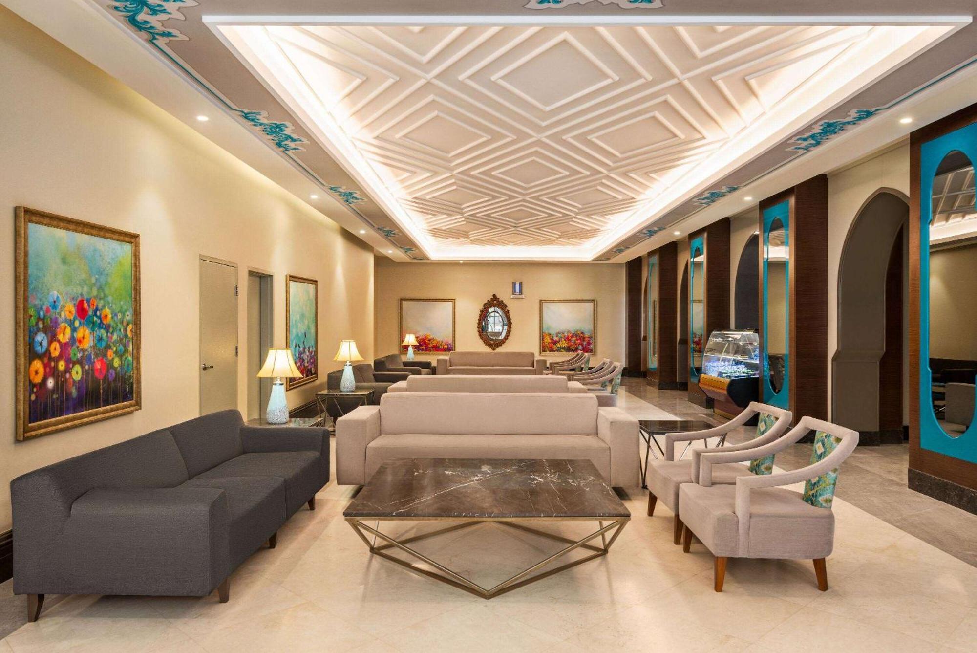 Ramada By Wyndham Makkah Zad Al Tayseer مكة المظهر الخارجي الصورة