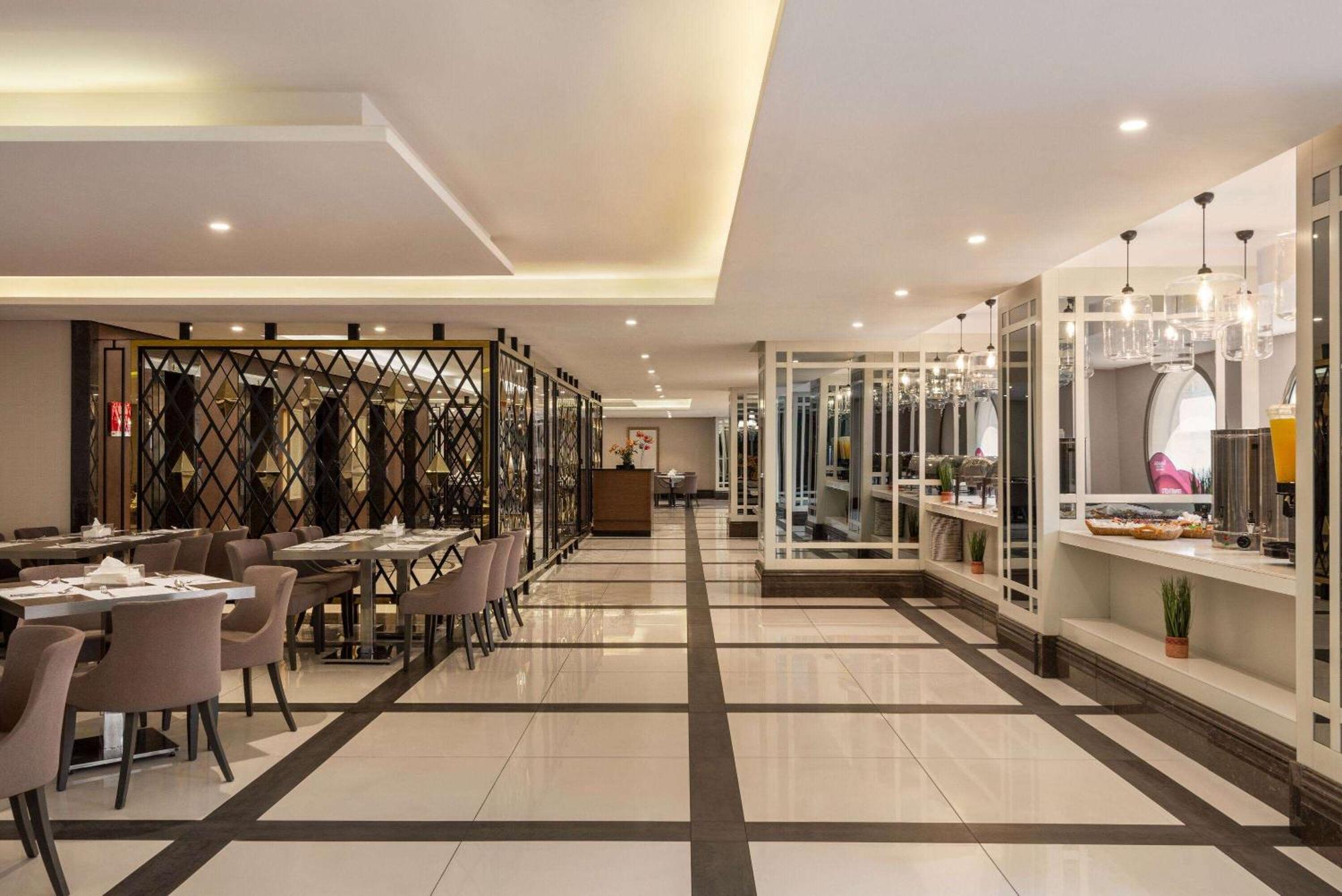 Ramada By Wyndham Makkah Zad Al Tayseer مكة المظهر الخارجي الصورة
